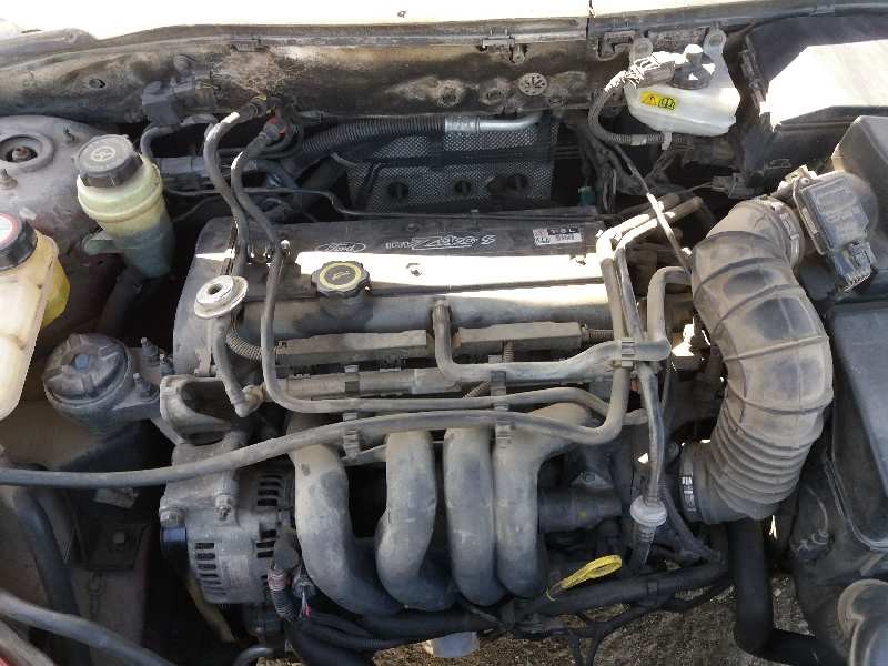 ford focus berlina (cak) ambiente   |   08.98 - 12.04 | 1998 - 2004 | 101 cv / 74 kw del año 1998