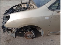 Recambio de aleta delantera izquierda para kia carens iii monospace (un) 2.0 crdi 140 referencia OEM IAM 663111D000  