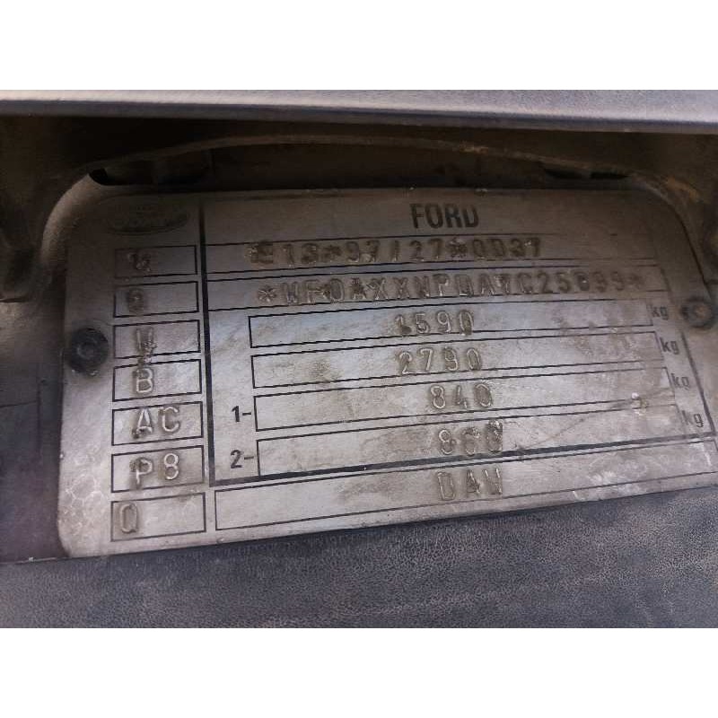 ford focus berlina (cak) ambiente   |   08.98 - 12.04 | 1998 - 2004 | 101 cv / 74 kw del año 1998