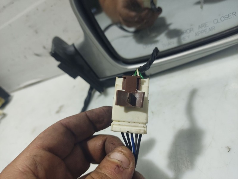 Recambio de espejo retrovisor derecho para chevrolet tacuma monospace (u100) 1.6 referencia OEM IAM 96330428  