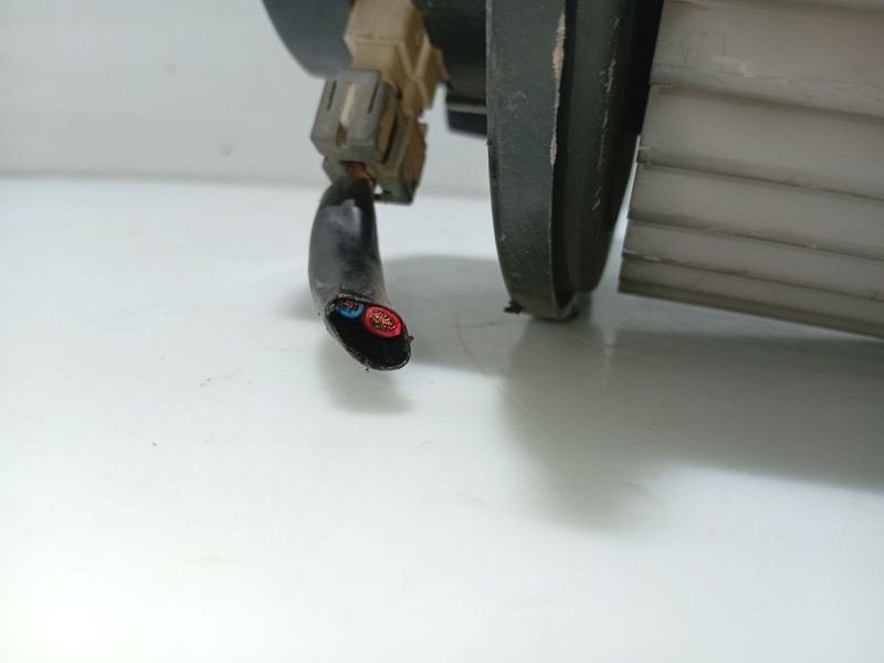 Recambio de ventilador calefaccion para hyundai accent (mc) referencia OEM IAM 971131E000  