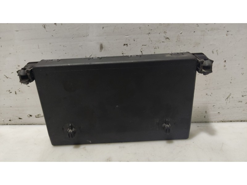 Recambio de modulo electronico para mercedes-benz clase c (w203) berlina referencia OEM IAM 2038206326  