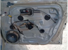 Recambio de elevalunas delantero derecho para kia carens iii monospace (un) 2.0 crdi 140 referencia OEM IAM 824021D010  