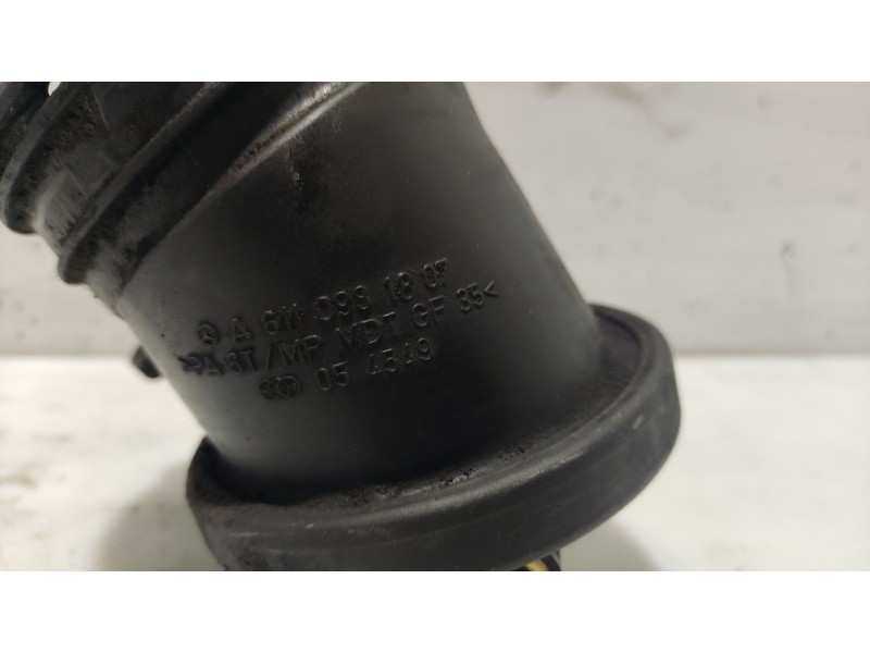 Recambio de tubo para mercedes-benz clase c (w203) berlina referencia OEM IAM A6460980407 A6110981807 