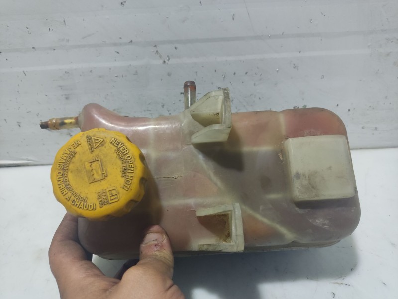 Recambio de deposito expansion para chevrolet tacuma monospace (u100) 1.6 referencia OEM IAM 96813424  