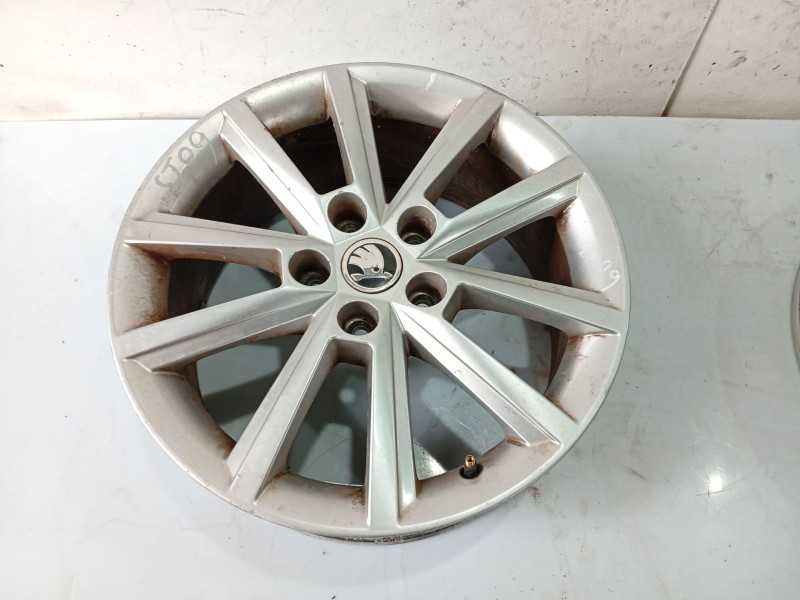 Recambio de llanta para skoda octavia iii (5e3, nl3, nr3) 1.6 tdi referencia OEM IAM   
