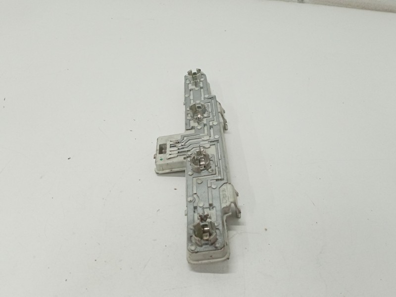 Recambio de portalamparas para opel zafira / zafira family b (a05) 1.7 cdti (m75) referencia OEM IAM 21722201  