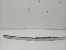 Recambio de moldura para opel zafira / zafira family b (a05) 1.7 cdti (m75) referencia OEM IAM 13266474  