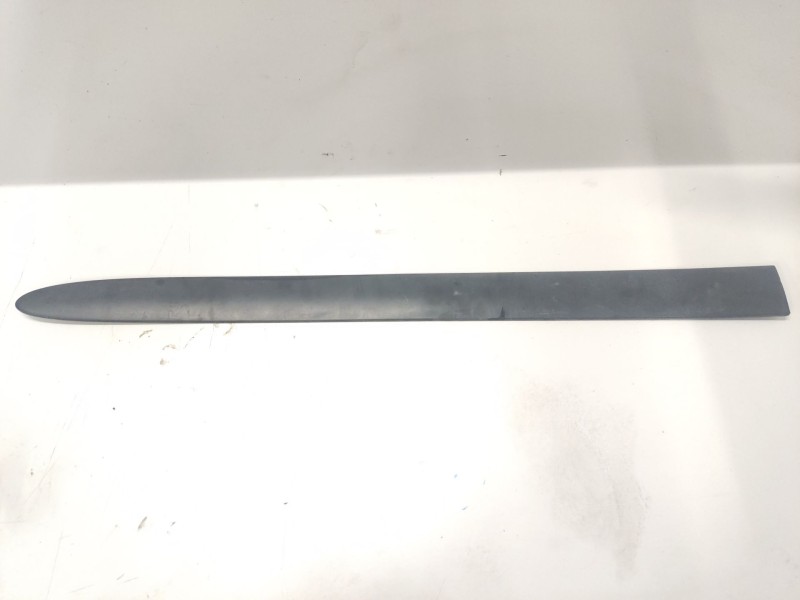 Recambio de moldura para nissan almera ii (n16) 2.2 di referencia OEM IAM   