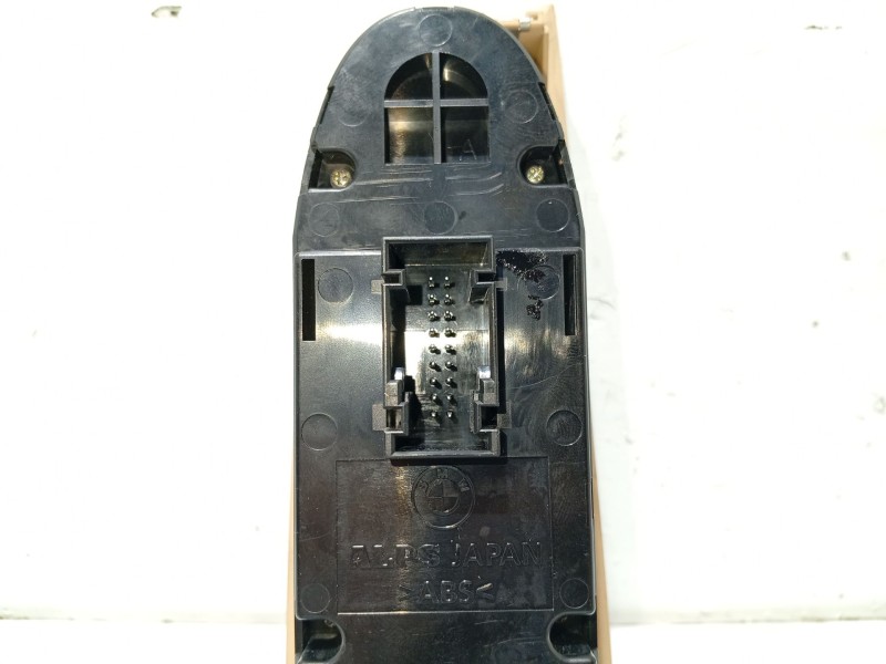 Recambio de mando elevalunas delantero izquierdo para bmw 3 (e90) 320 d referencia OEM IAM 61319217326 694862504 