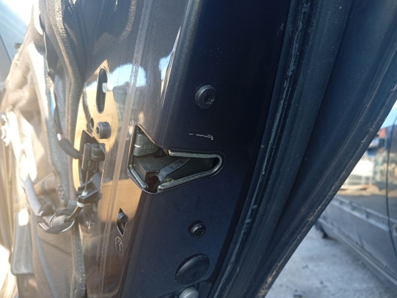 Recambio de cerradura puerta trasera derecha para bmw 3 (e90) 320 d referencia OEM IAM 51227202148  