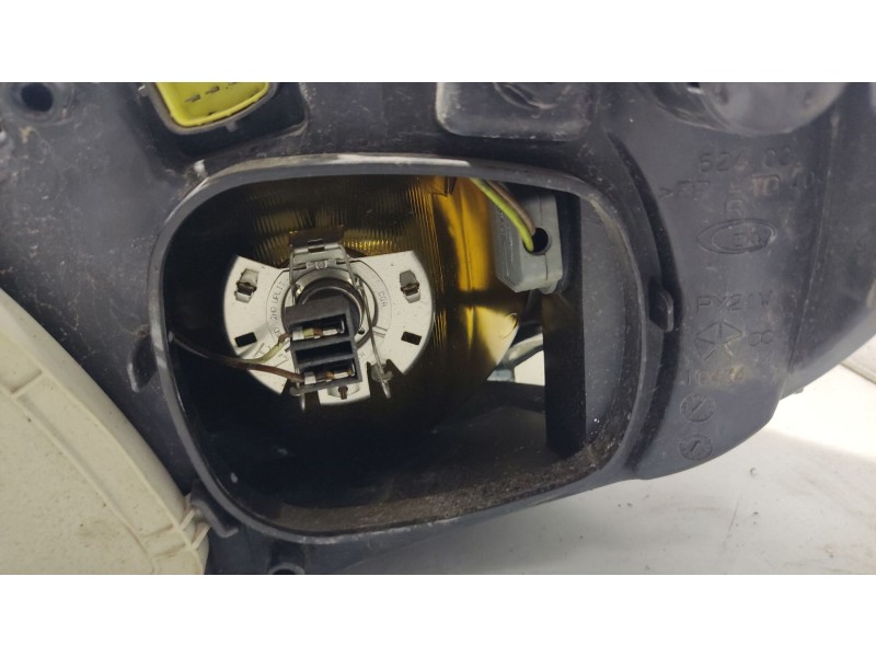 Recambio de faro derecho para chrysler voyager (rg) 2.8 crd cat referencia OEM IAM 04857830ABH  240200000