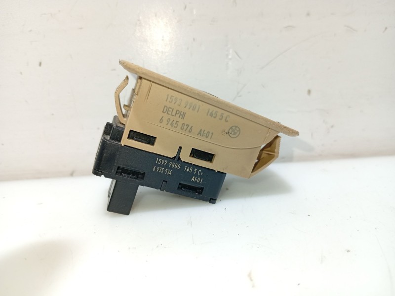 Recambio de mando elevalunas trasero izquierdo para bmw 3 (e90) 320 d referencia OEM IAM 15979800137 6935534 6945876