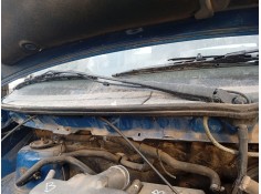 Recambio de brazo limpia delantero derecho para mercedes-benz vito autobús (w638) 108 d 2.3 (638.164) referencia OEM IAM 6388202 2