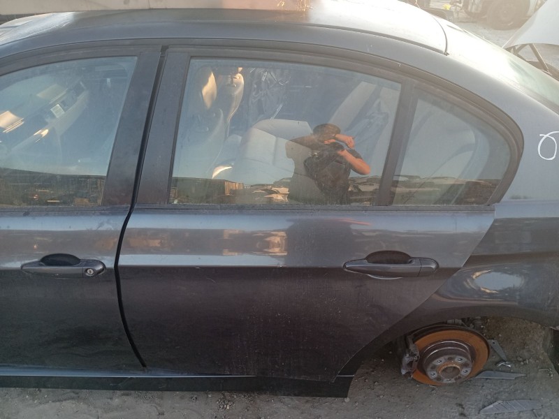 Recambio de puerta trasera izquierda para bmw 3 (e90) 320 d referencia OEM IAM 41007203647  