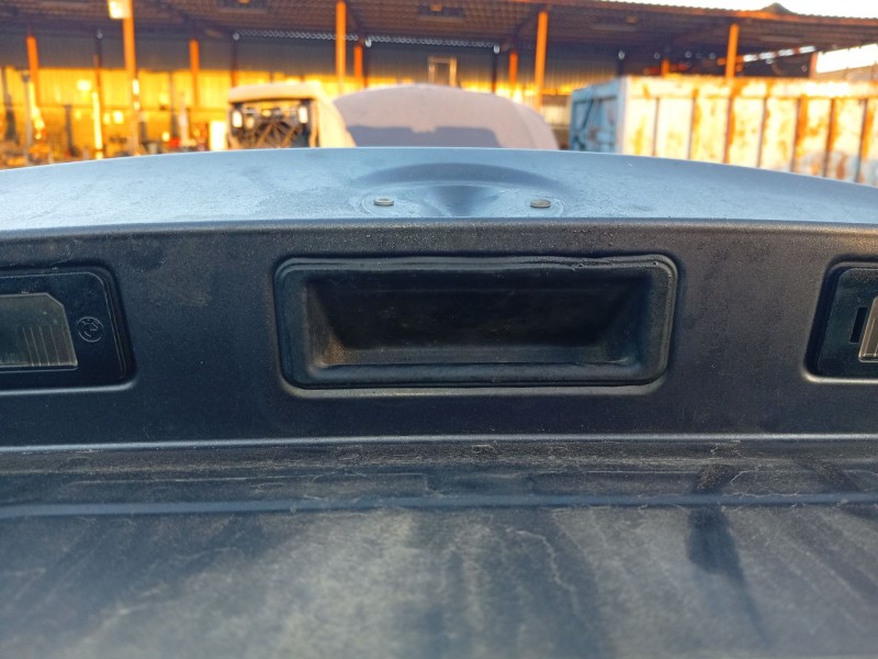 Recambio de maneta porton para bmw 3 (e90) 320 d referencia OEM IAM 51247118158  