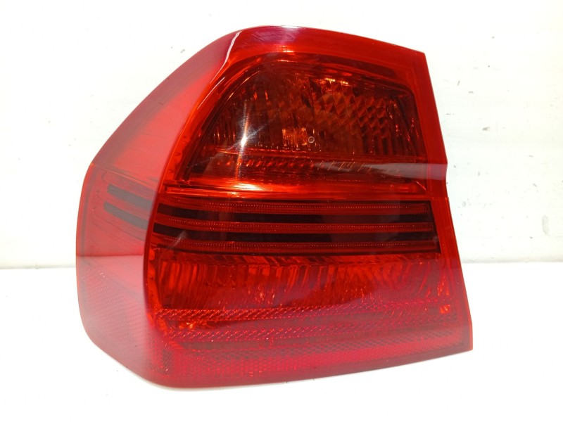 Recambio de piloto trasero izquierdo para bmw 3 (e90) 320 d referencia OEM IAM 63216937457  