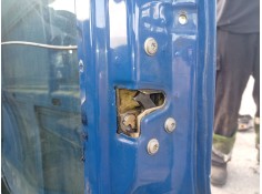 Recambio de cerradura puerta delantera derecha para mercedes-benz vito autobús (w638) 108 d 2.3 (638.164) referencia OEM IAM A90
