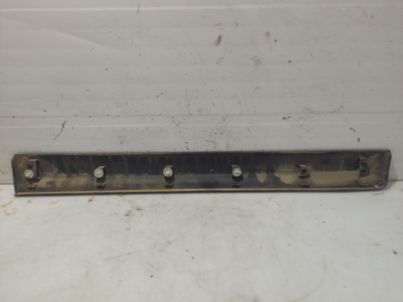 Recambio de moldura para citroën c4 i sedán 1.6 hdi referencia OEM IAM   