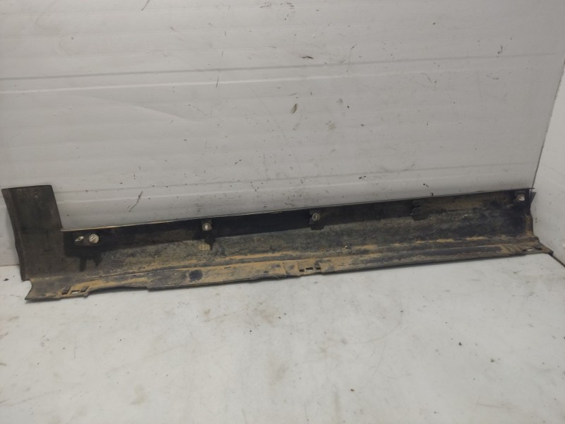 Recambio de moldura para citroën c4 i sedán 1.6 hdi referencia OEM IAM   