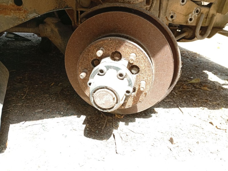 Recambio de cubos de bloqueo para ssangyong korando referencia OEM IAM 01895CDBD  