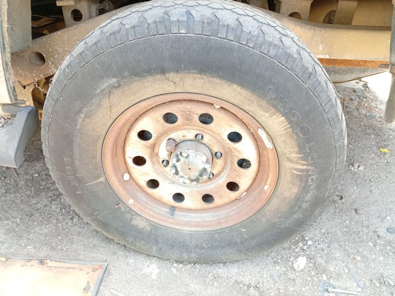 Recambio de llanta para ssangyong korando referencia OEM IAM 01895LL15P  