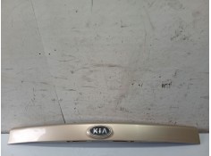 Recambio de moldura para kia carens iii monospace (un) 2.0 crdi 140 referencia OEM IAM 873111D000  