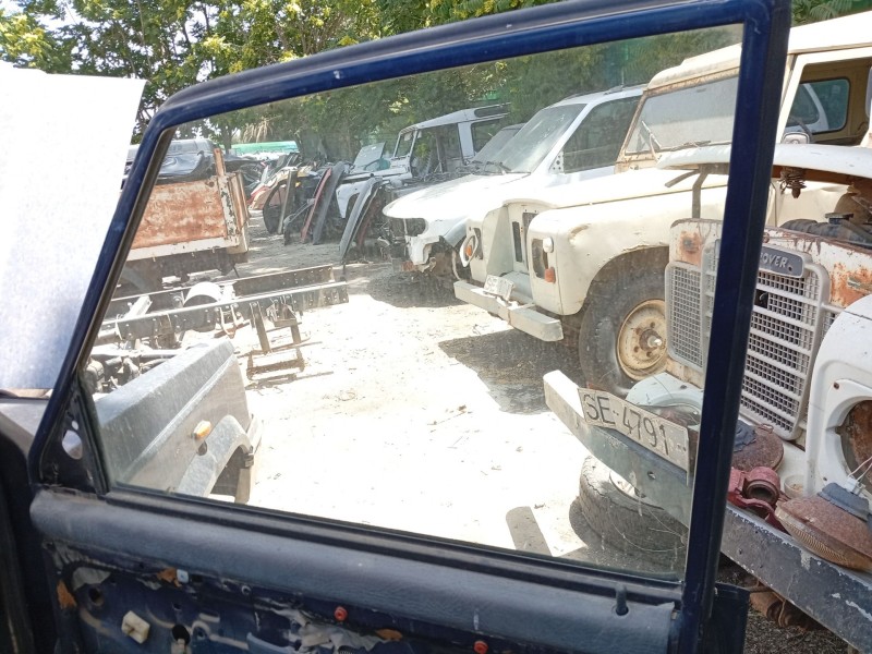 Recambio de luna delantera derecha para ssangyong korando referencia OEM IAM 01895LDD  