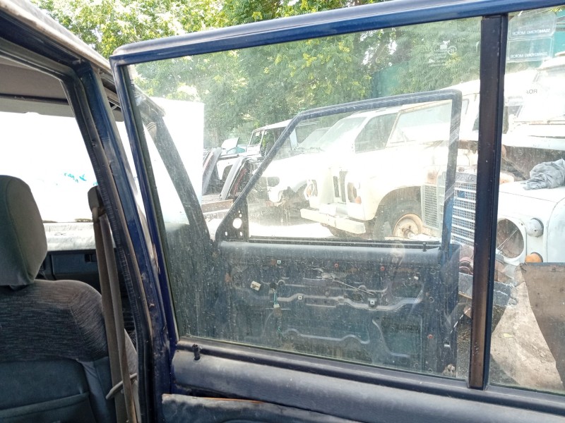 Recambio de luna trasera derecha para ssangyong korando referencia OEM IAM 01895LTD  