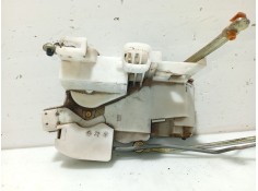 Recambio de cerradura puerta delantera izquierda para toyota avensis t22 referencia OEM IAM 6904005081   2