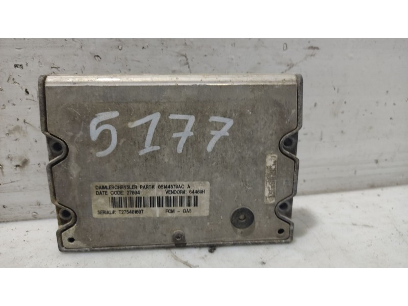 Recambio de centralita de inyección para chrysler voyager (rg) 2.8 crd cat referencia OEM IAM 05144579AC  
