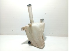 Recambio de deposito limpia para toyota avensis t22 referencia OEM IAM 8531505070 8531505090  2