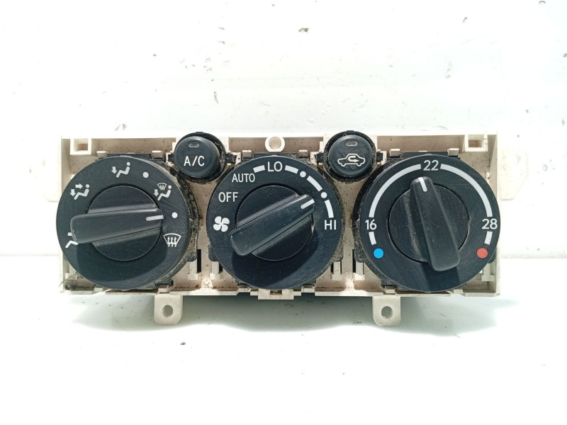 Recambio de mando calefaccion / aire acondicionado para toyota avensis t22 referencia OEM IAM 5590005090  MB1464308380