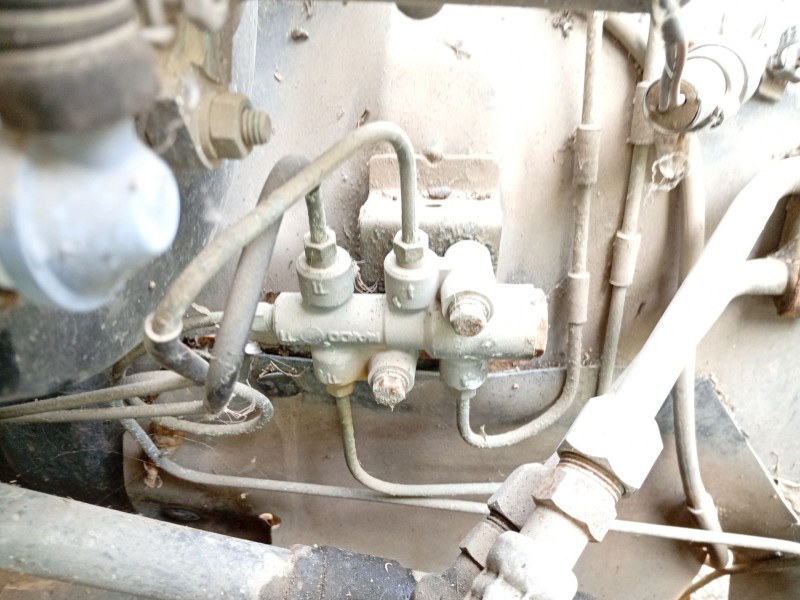 Recambio de repartidor de freno para ssangyong korando referencia OEM IAM 01895RF  