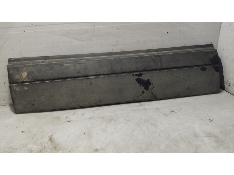Recambio de moldura para seat marbella (28a) 0.9 cat referencia OEM IAM 05566M  