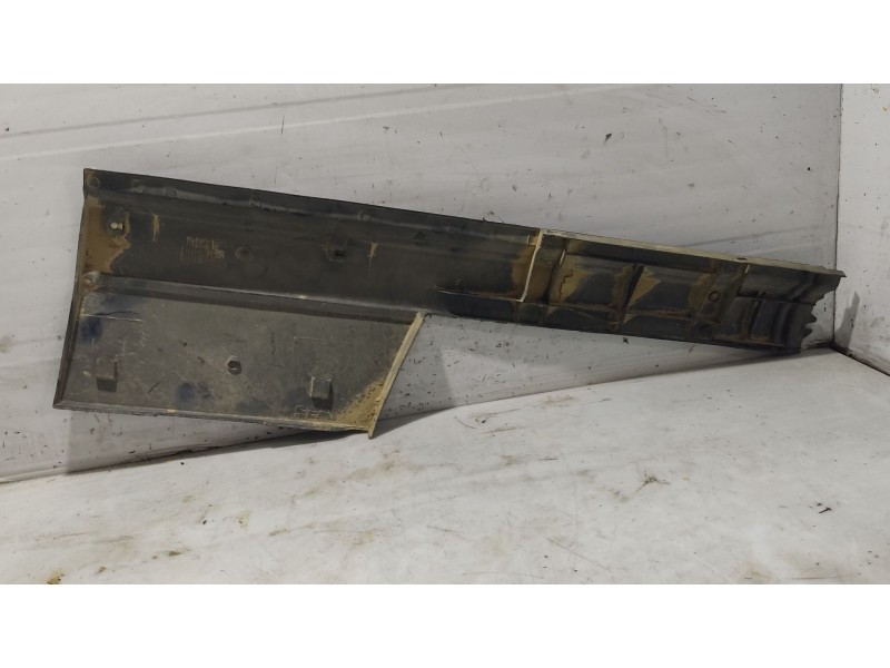 Recambio de moldura para seat marbella (28a) 0.9 cat referencia OEM IAM 05566M  