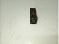 Recambio de interruptor para ssangyong korando referencia OEM IAM 8139001300   2