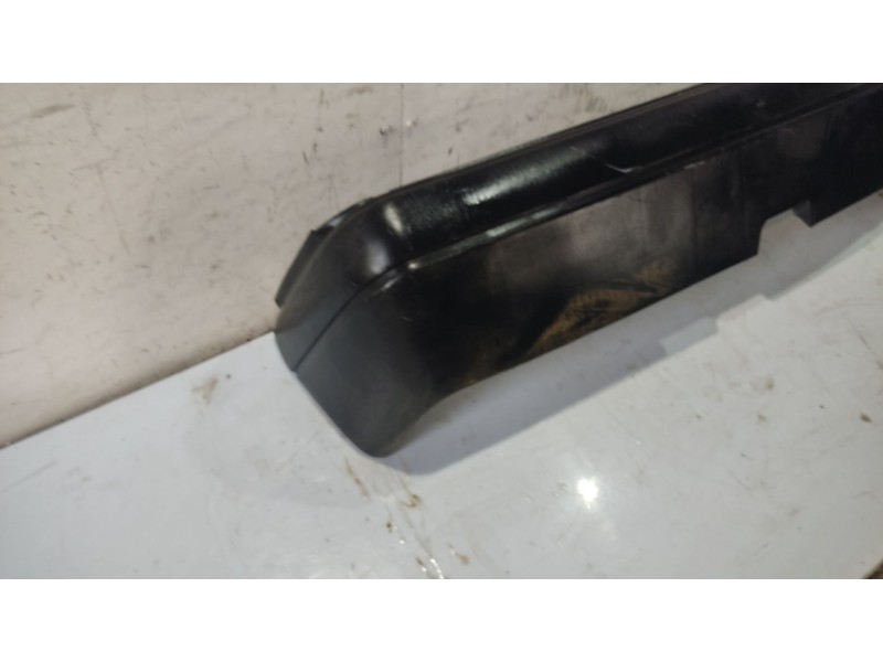 Recambio de paragolpes trasero para seat marbella (28a) 0.9 cat referencia OEM IAM SE028563220C  