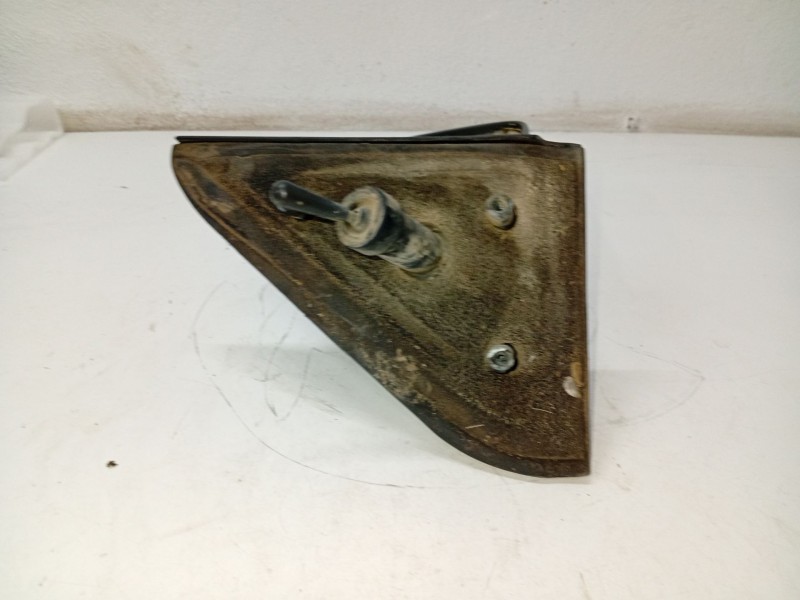 Recambio de espejo retrovisor derecho para ssangyong korando referencia OEM IAM 01895ERD  