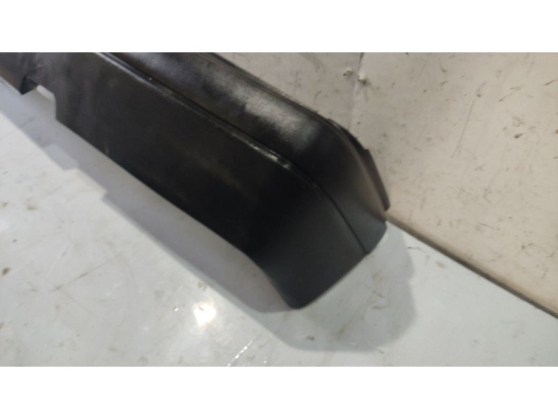 Recambio de paragolpes trasero para seat marbella (28a) 0.9 cat referencia OEM IAM SE028563220C  