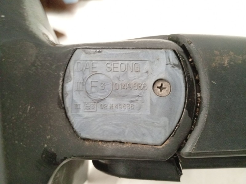 Recambio de espejo retrovisor izquierdo para ssangyong korando referencia OEM IAM 01895ERI  