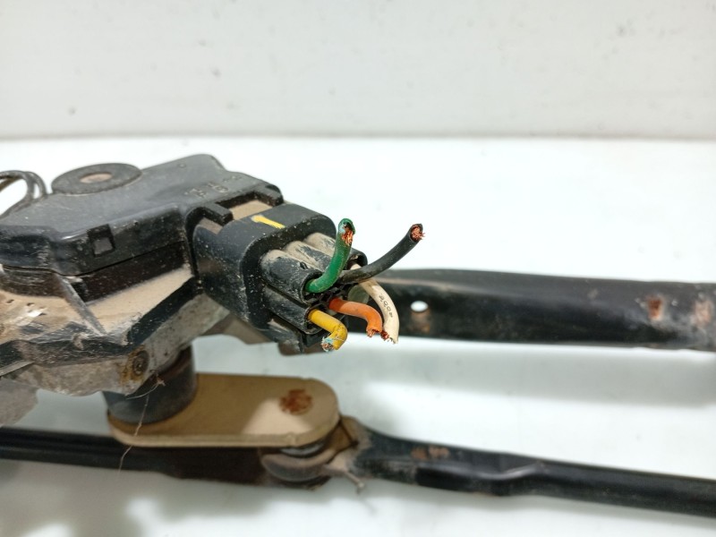 Recambio de motor limpia delantero para hyundai accent (mc) referencia OEM IAM 981101G000 981201G000 