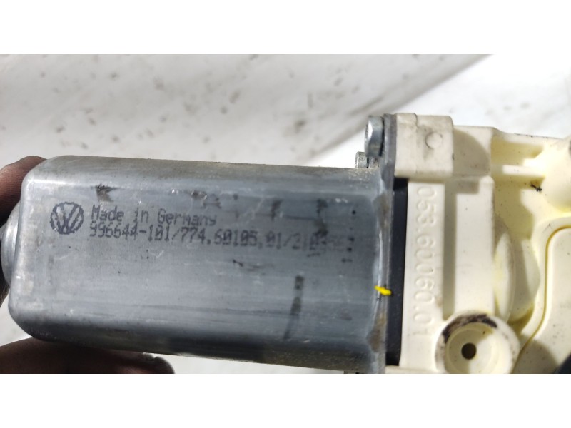 Recambio de motor elevalunas trasero derecho para skoda octavia berlina (1z3) active referencia OEM IAM 993425100  