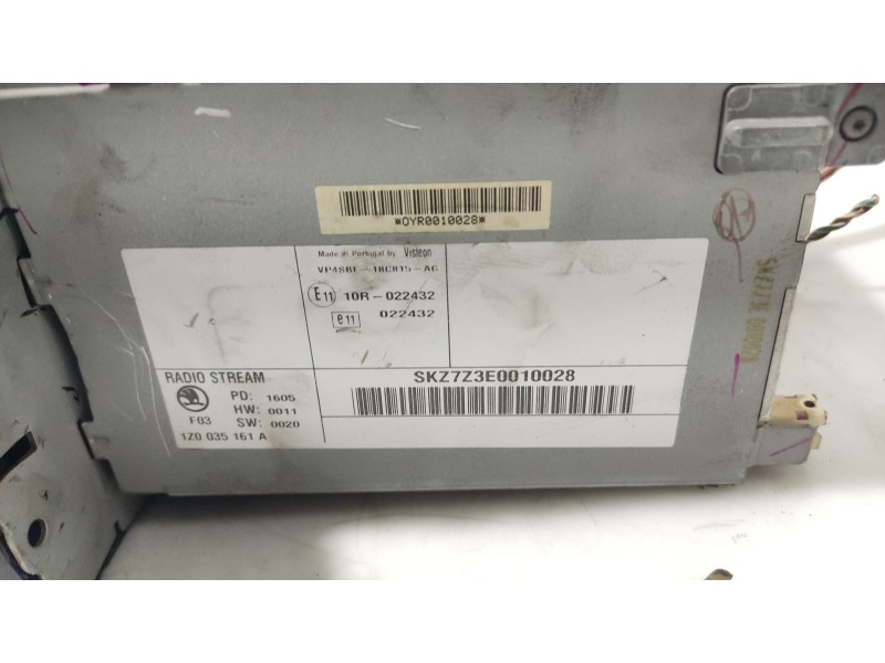 Recambio de sistema audio / radio cd para skoda octavia berlina (1z3) active referencia OEM IAM 1Z0035161A  