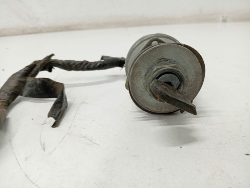 Recambio de conmutador de arranque para ssangyong korando referencia OEM IAM 01895BA  