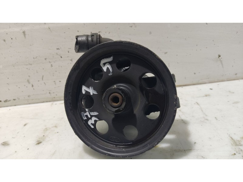 Recambio de bomba direccion para ford focus turnier (cak) ghia referencia OEM IAM 1371089  