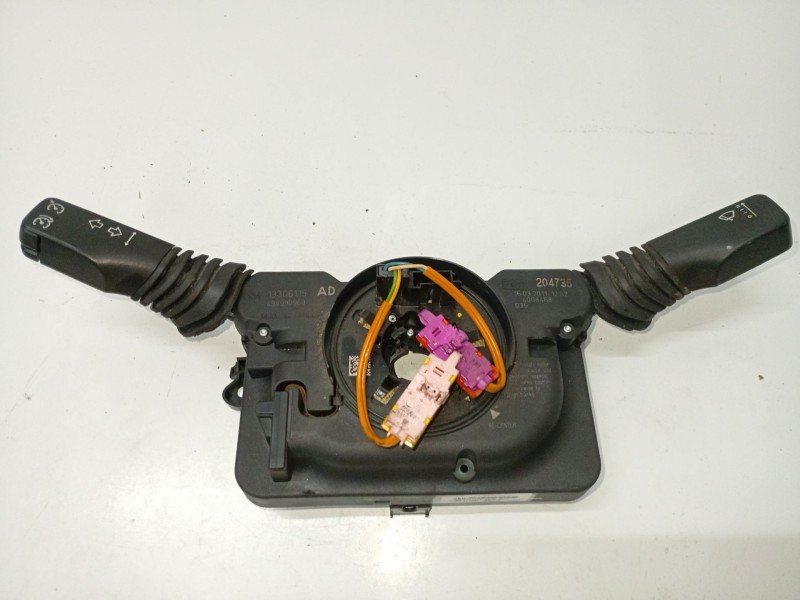 Recambio de mando volante para opel zafira / zafira family b (a05) 1.7 cdti (m75) referencia OEM IAM 13306115 498990969 
