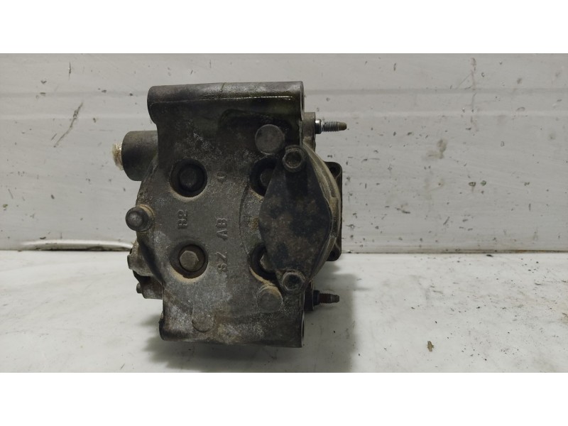 Recambio de compresor aire acondicionado para ford focus turnier (cak) ghia referencia OEM IAM YS4H19D629AB  