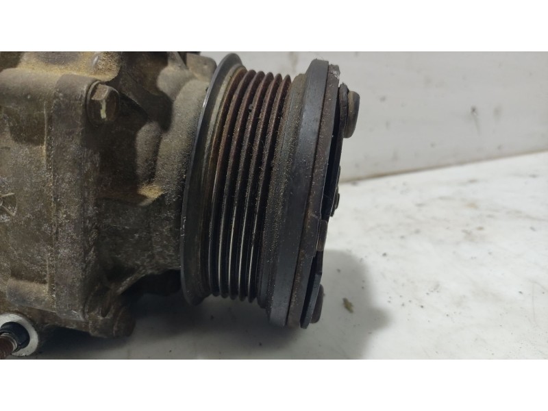 Recambio de compresor aire acondicionado para ford focus turnier (cak) ghia referencia OEM IAM YS4H19D629AB  