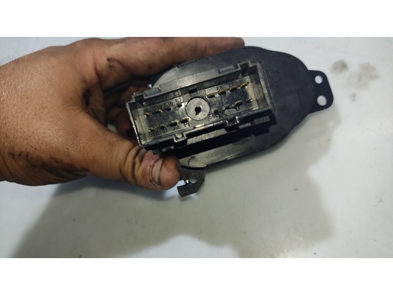 Recambio de mando luces para ford focus turnier (cak) ghia referencia OEM IAM 98AG13A024  